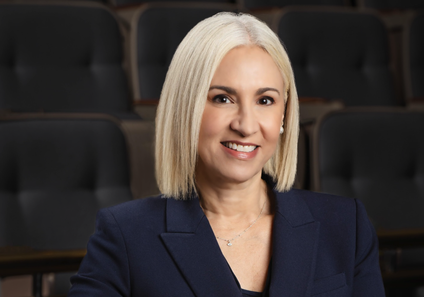 Headshot of Fulton County Commissioner Dana Barrett