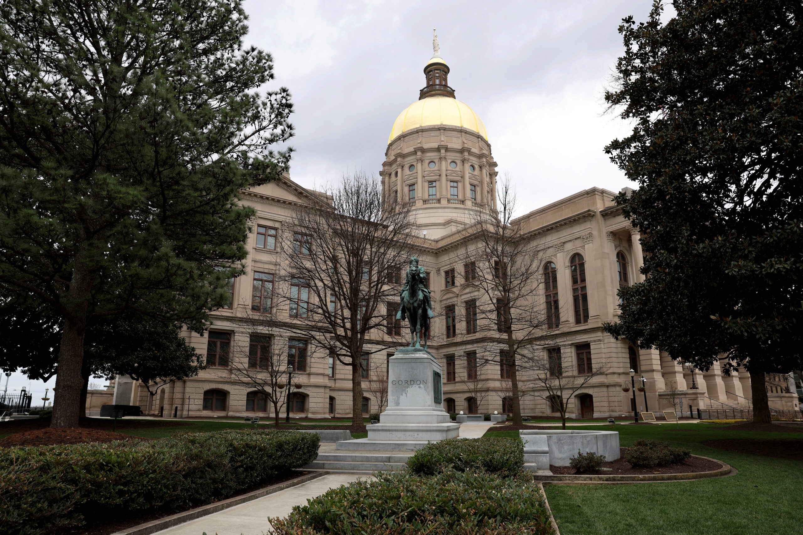 A wide photo of the Georgia Capitol building in Atlanta, Georgia